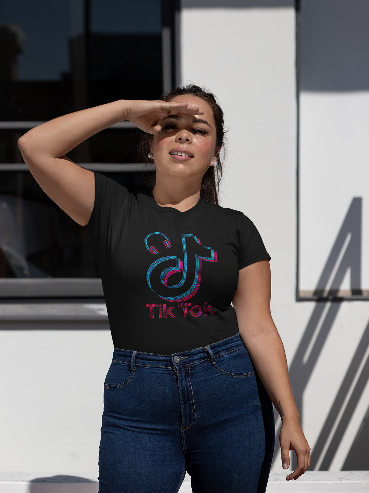 Tik Tok Headphones Rhinestone T-shirt; Design TIKTOK-1